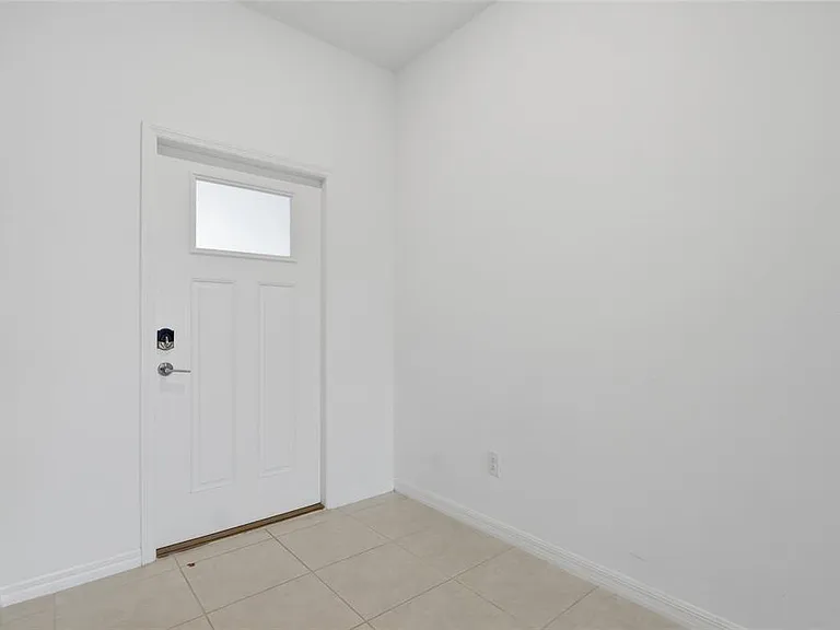 32127 Powderpuff Mimosa Dr — Photo 10