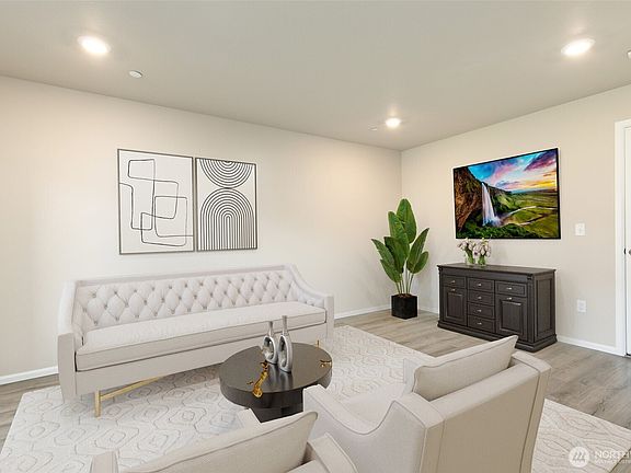2nd image of 17425 118th Avenue Ct E #C