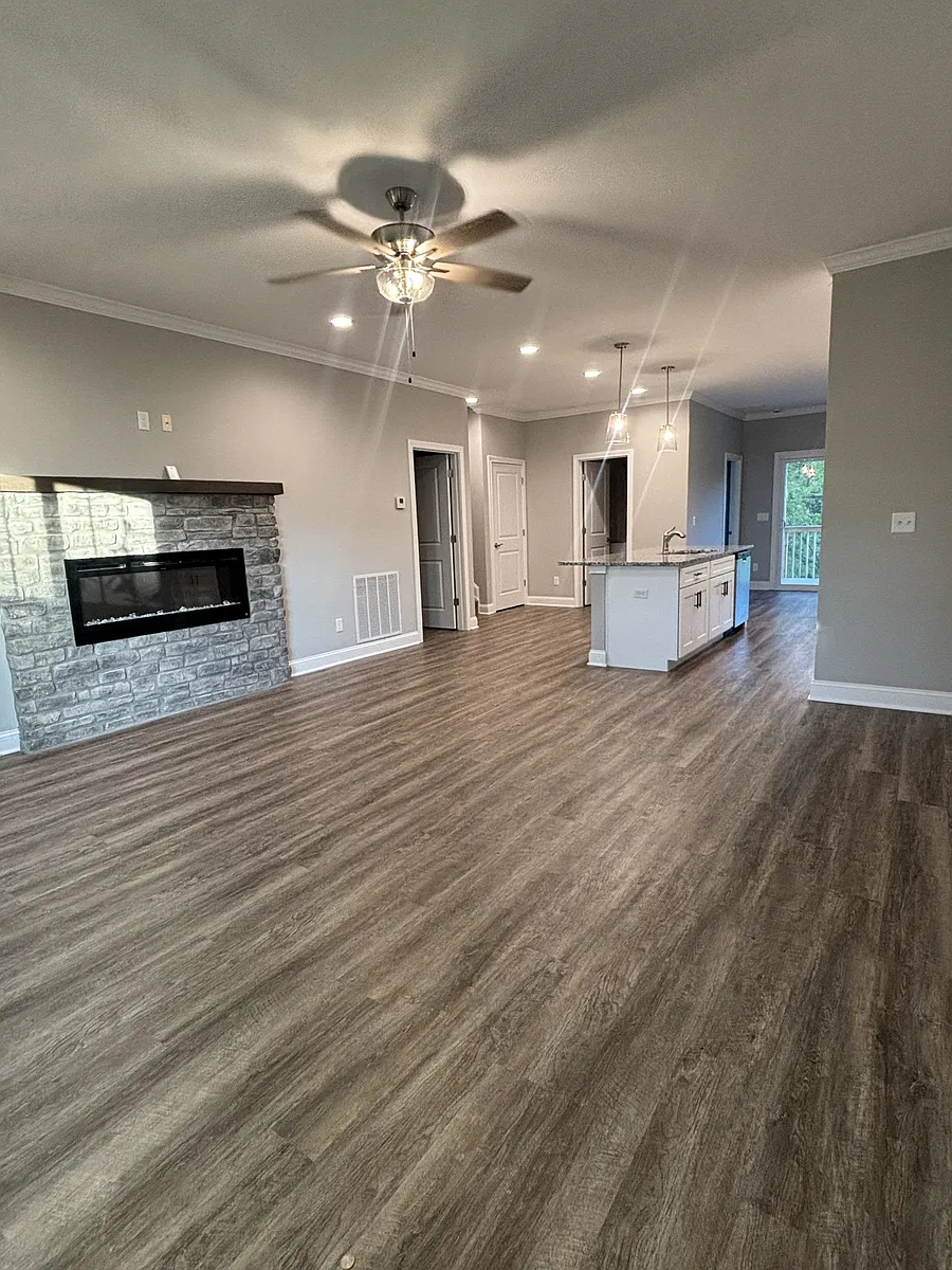 Building Photo - 126 Locust Fork Rd
