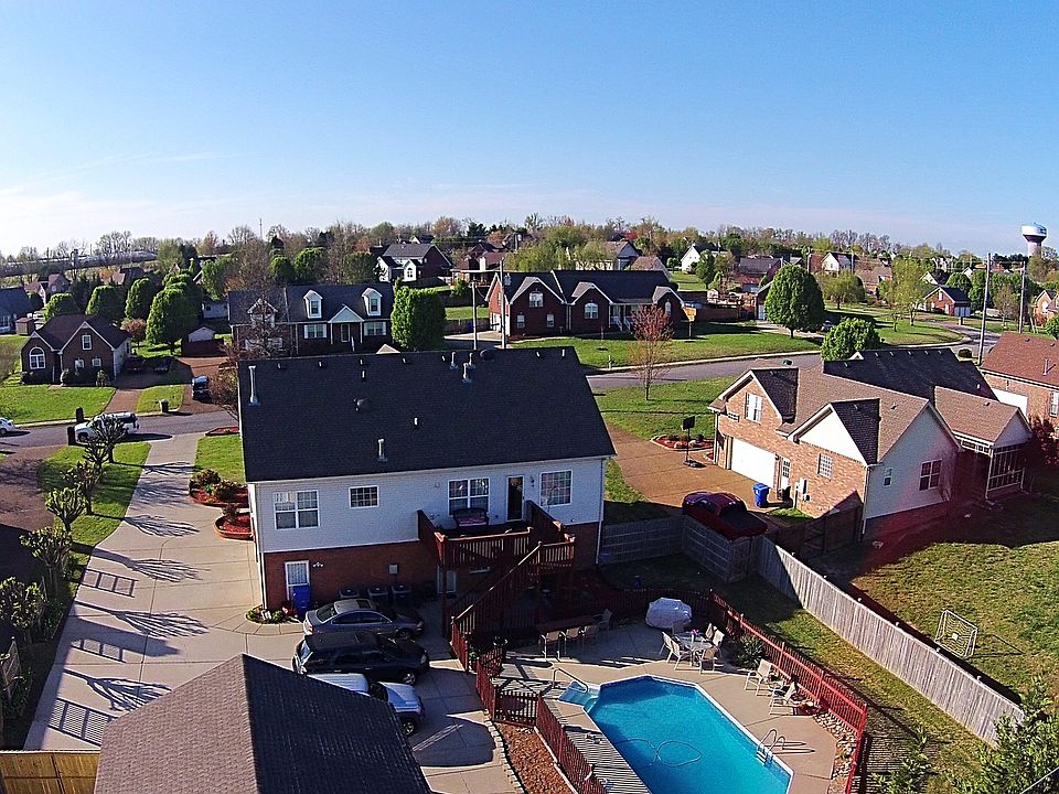 1st image of 168 Blueberry St