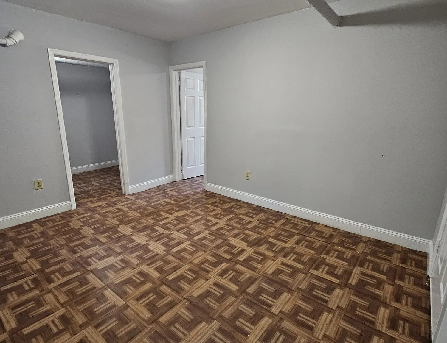 2 bed, $1,595 — Photo 2