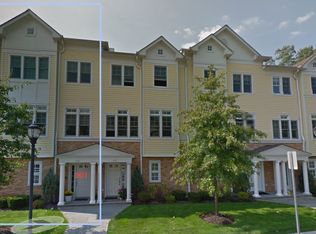 70 Riverdale Ave UNIT 901, Greenwich, CT 06831