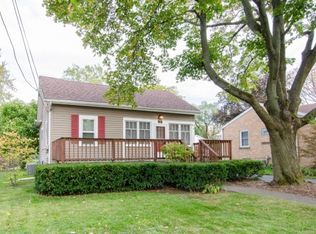 565 S Fairfield Ave, Lombard, IL 60148