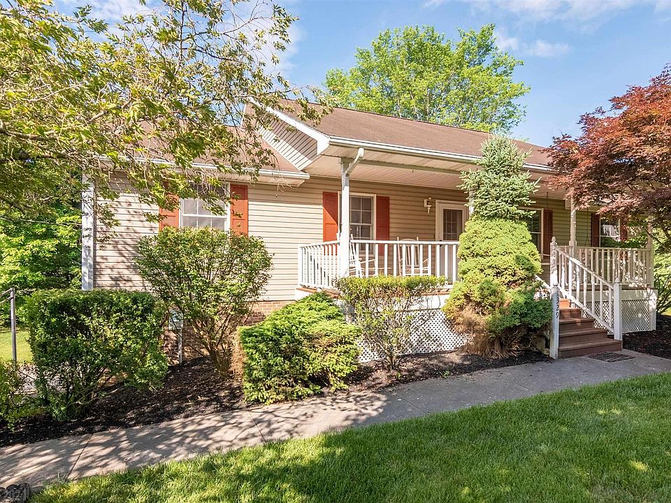 1st image of 1329 Sandy Cir