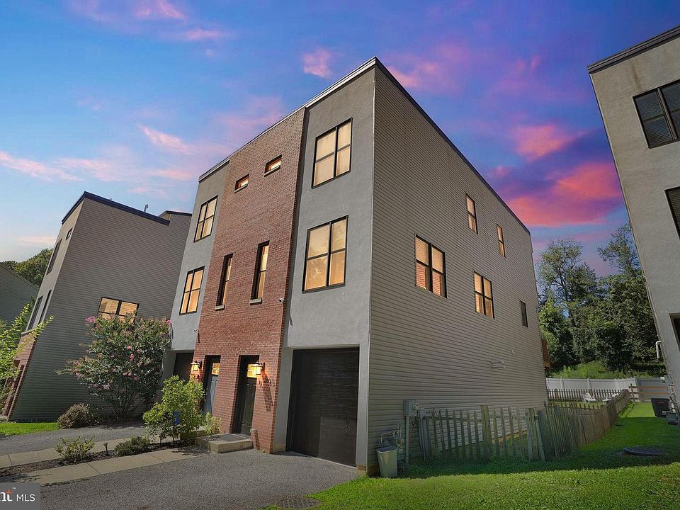 1st image of 286 Parker Ave #G