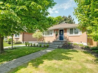 66 E 41st St, Hamilton, ON L8T 2Z6