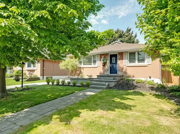 66 E 41st St, Hamilton, ON L8T 2Z6