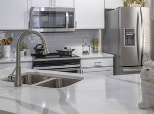 4220 New Broad St #27107, Orlando, FL 32814