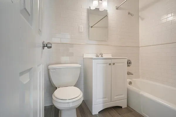 Rented by Algin Management | media 10