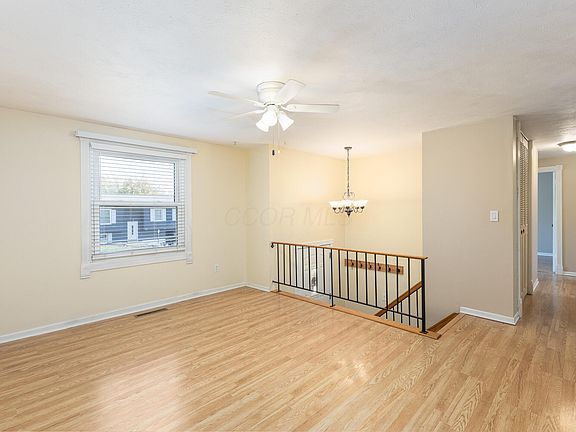 3rd image of 4163 Jonquil St