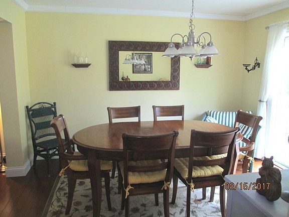 4th image of 22148 W Calvin Dr