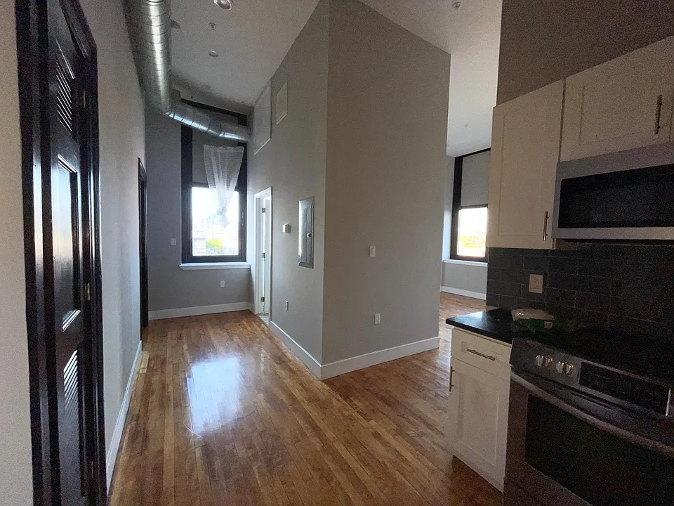 1515 S 17th St #323