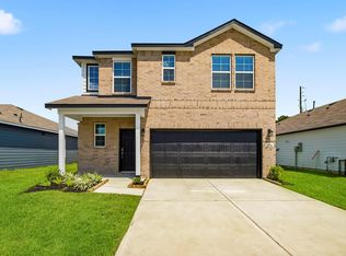 1886 Redwood Ln, Dayton, TX 77535