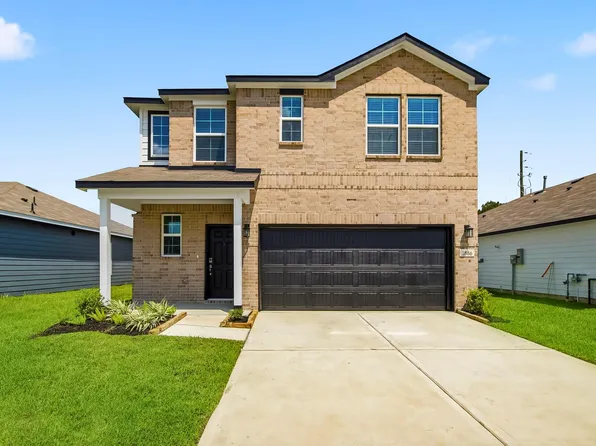 1886 Redwood Ln, Dayton, TX 77535