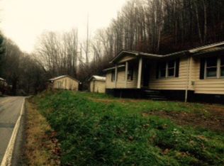 17530 Rd Bailey Hwy, Hanover, WV 24839