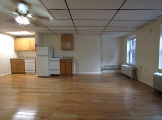 2045 Chestnut St APT 5, Philadelphia, PA 19103