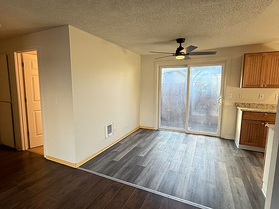 4th image of 545 SE 8th Ave