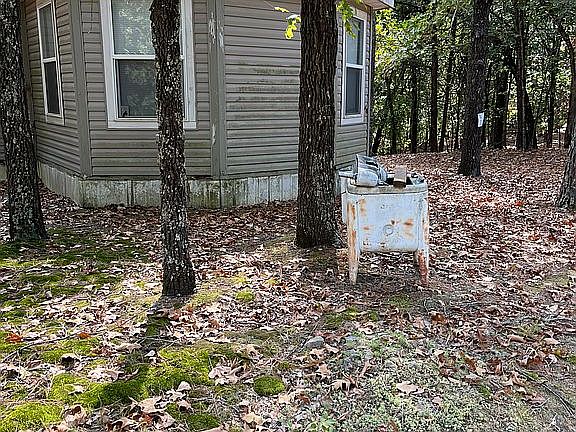 5th image of 57591 E 330th Rd