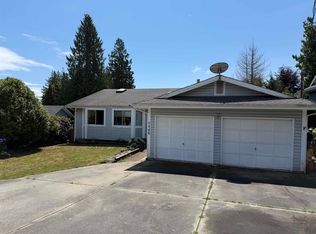 5466 Carnaby Pl, Sechelt, BC V7Z 0M3