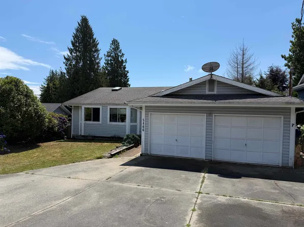 5466 Carnaby Pl, Sechelt, BC V7Z 0M3