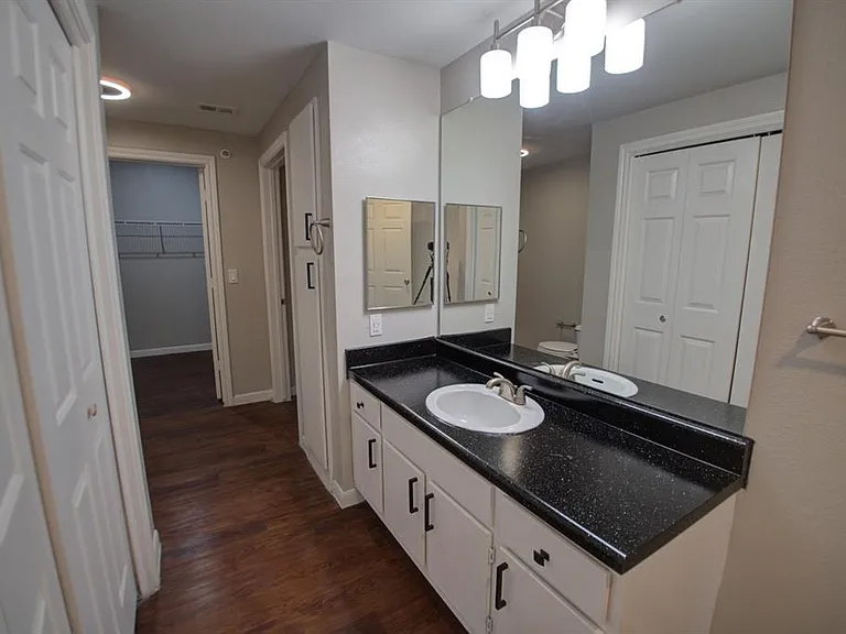 2320 Gracy Farms Ln #514 — Photo 17