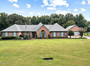 3315 Plum Point Dr E, Olive Branch, MS 38654