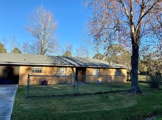 1655 Yellow Water Rd, Jacksonville, FL 32234