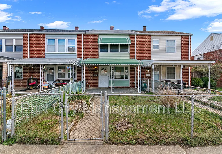 2025 Kelmore Rd #1 — Photo 1