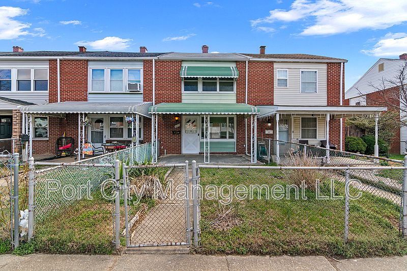 1st image of 2025 Kelmore Rd #1