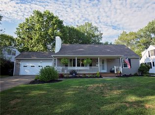 174 Canterbury Rd, Elyria, OH 44035