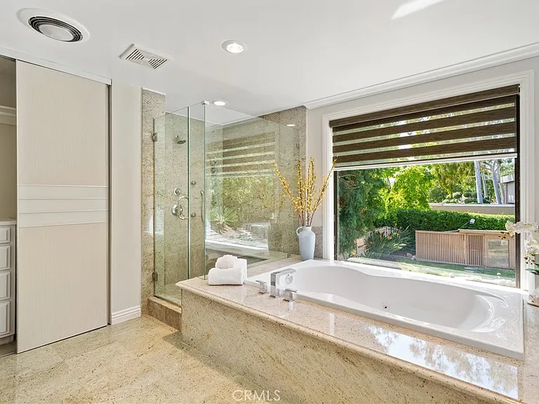 1203 Patton Way — Photo 12