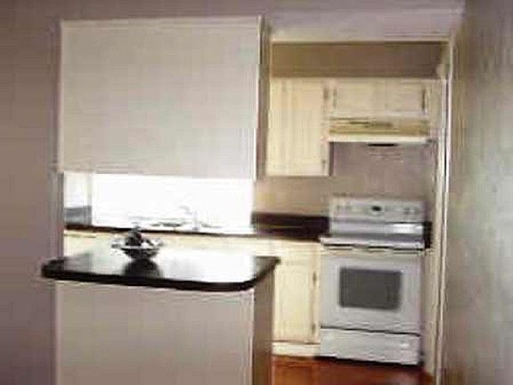 5th image of 1718 Whitney Dr