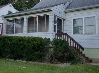 105 Hill Ave, Bartonville, IL