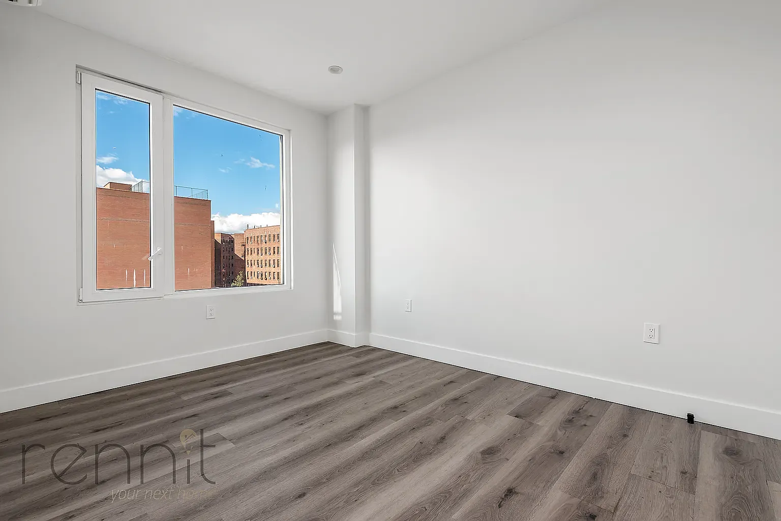 125 Kings Hwy — Photo 4