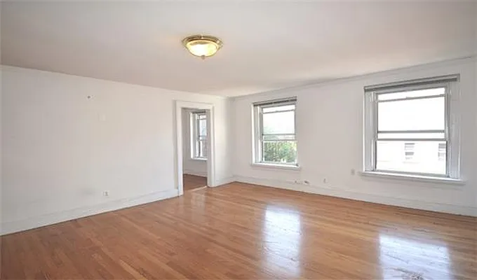 Rented by Maz Group NY | media 16