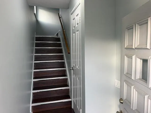 2 bed, 1.0 bath, $2,800 — Photo 2