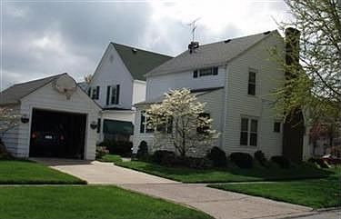 2nd image of 2222 W 13th St
