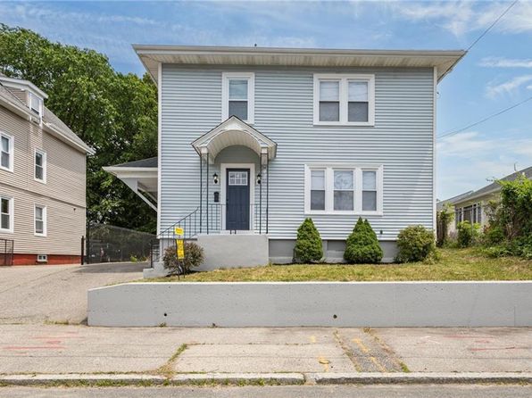 200 Narragansett Ave, Providence, RI 02907