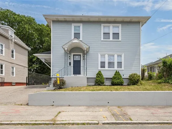 200 Narragansett Ave, Providence, RI 02907