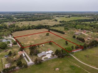3941 Roland Rd, Whitesboro, TX 76273