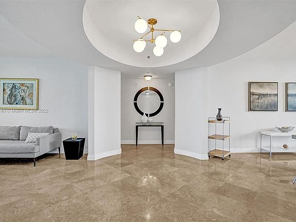 5th image of 18911 Collins Ave APT 1206