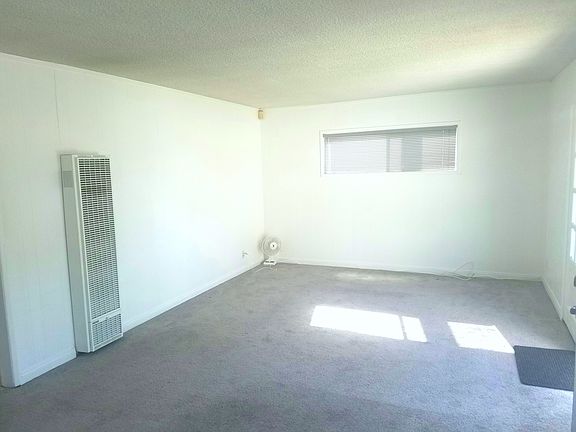 4th image of 803 Electric Ave