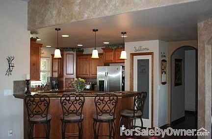 5th image of 1401 W Naches Ave