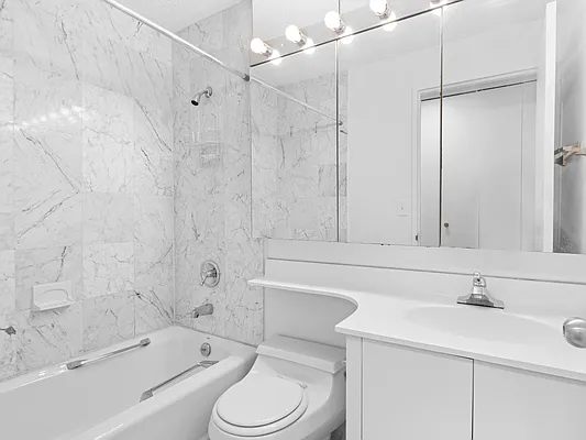 Rented by RSNY Realty | media 10