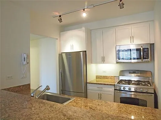 Rented by Cantor and Pecorella | media 5