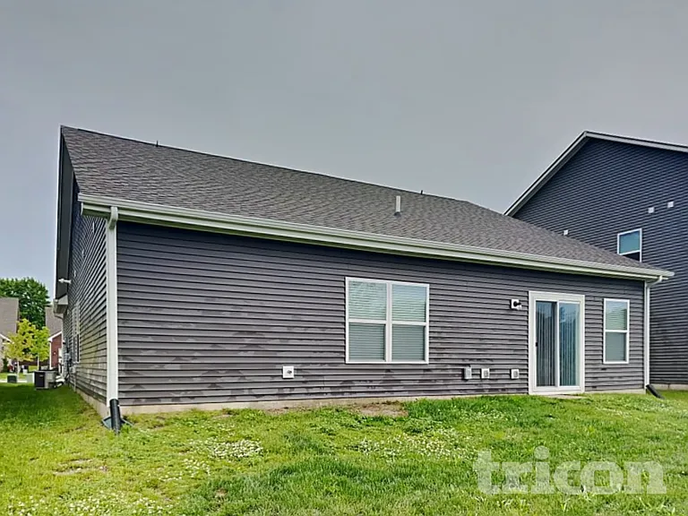 1614 Danielle Rd — Photo 16