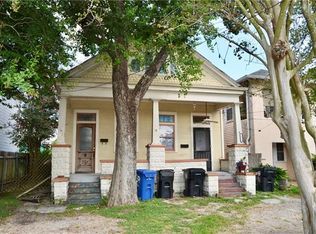 1830 Moss St, New Orleans, LA 70119