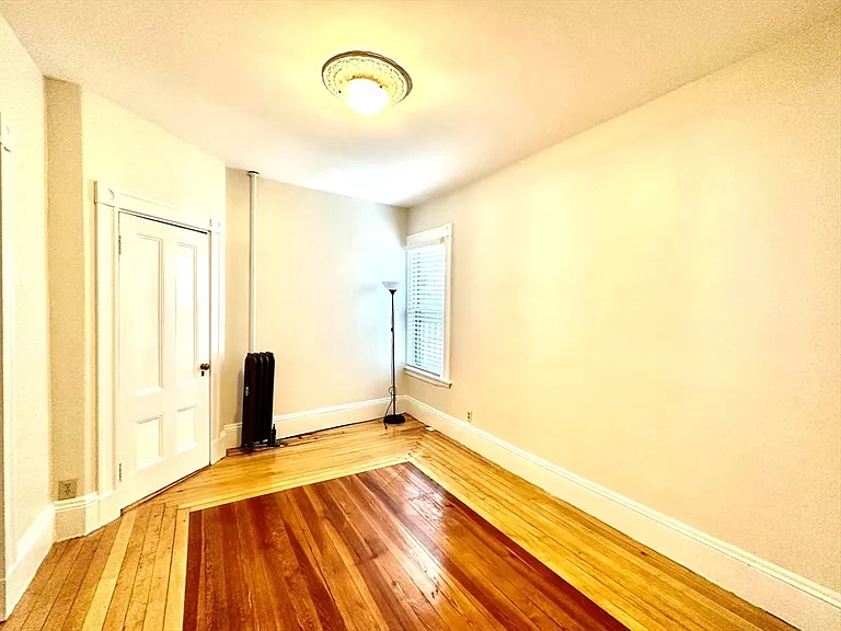 61 Monument Ave #1 — Photo 15