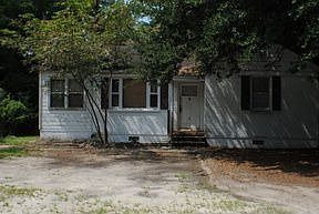 2nd image of 12 Sims Ave