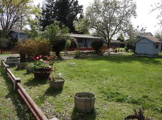 2735 Leonard Rd, Grants Pass, OR 97527